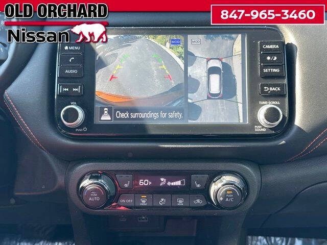 2022 Nissan Kicks SR