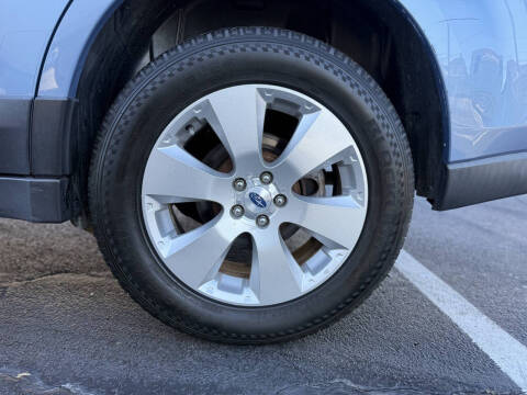 2012 Subaru Outback 2.5i Limited