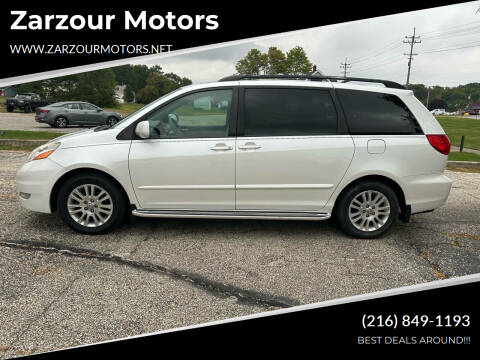 2008 Toyota Sienna for sale at Zarzour Motors in Chesterland OH