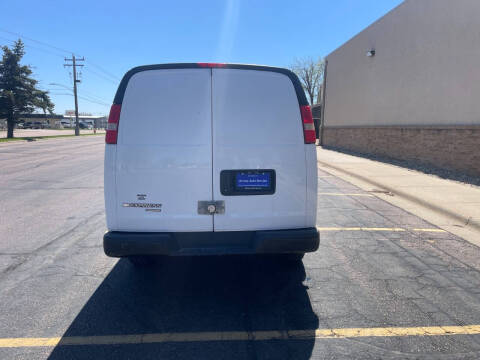 2015 Chevrolet Express 2500