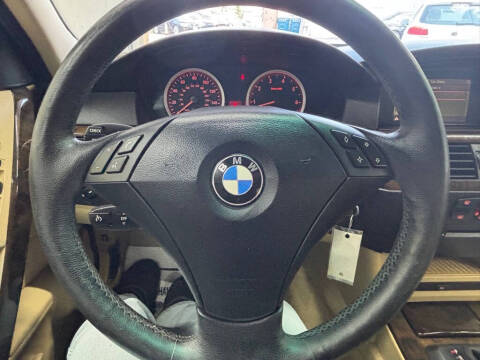 2004 BMW 5 Series 530i