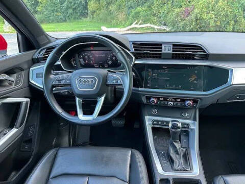 2024 Audi Q3 quattro S line Premium 45 TFSI