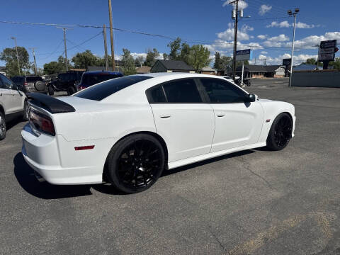 2013 Dodge Charger SRT8 Super Bee