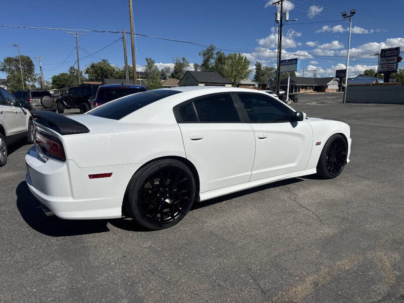 2013 Dodge Charger SRT8 Super Bee