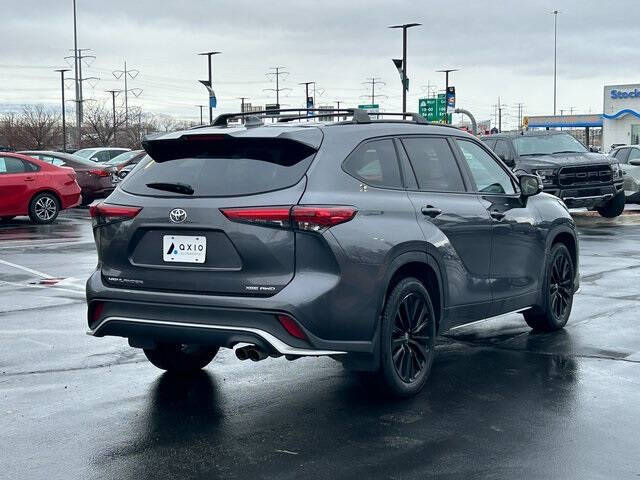 2023 Toyota Highlander XSE