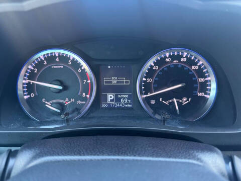 2014 Toyota Highlander LE