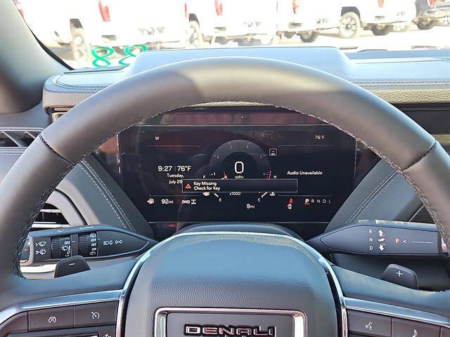 2025 GMC Yukon XL Denali