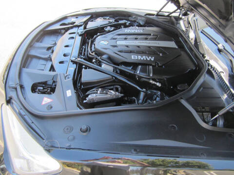 2013 BMW 7 Series 750i