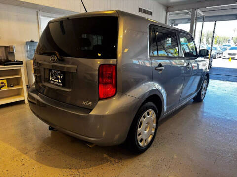 2009 Scion xB