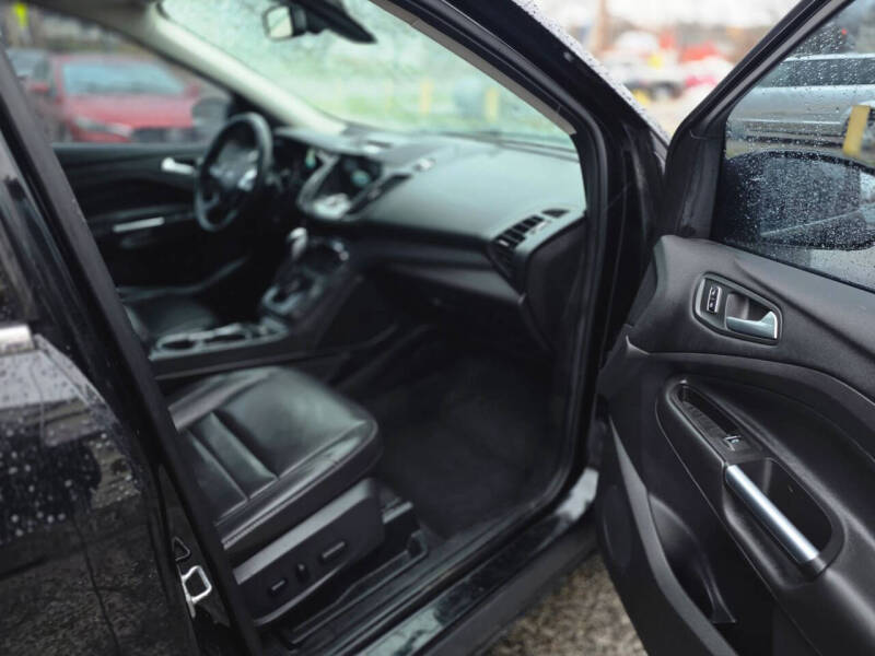 2016 Ford Escape Titanium