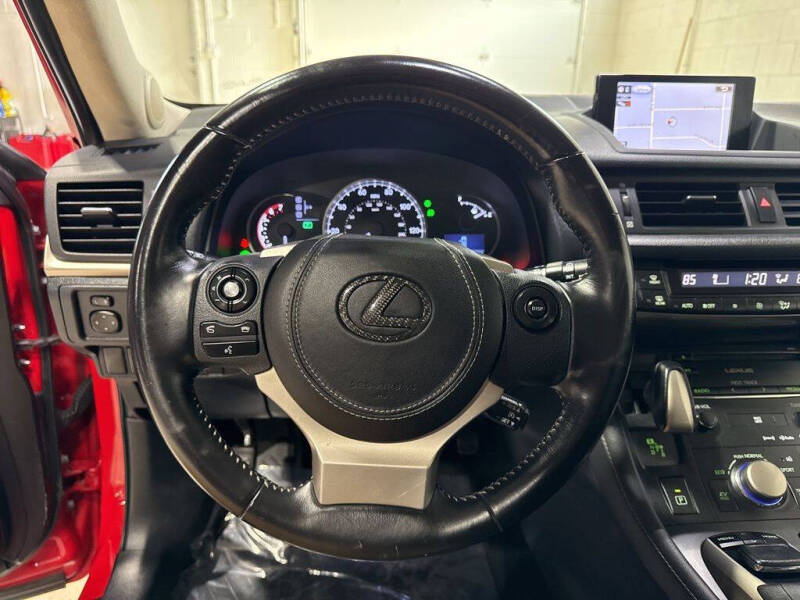 2017 Lexus CT 200h