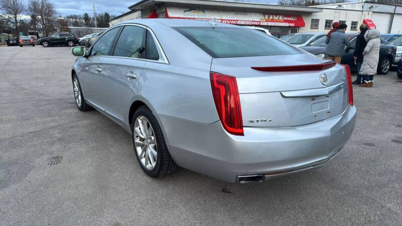 2014 Cadillac XTS Luxury Collection