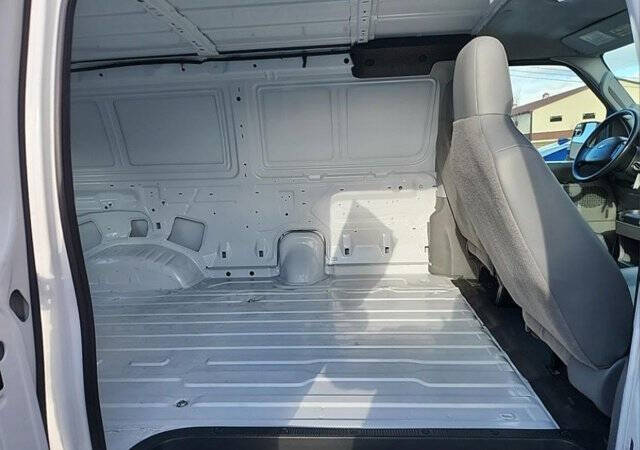 2013 Ford E-Series E-150