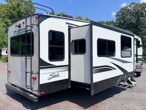 2021 Shasta RV Phoenix 30RLD