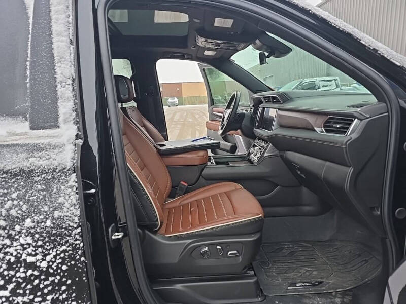 2023 GMC Yukon Denali Ultimate