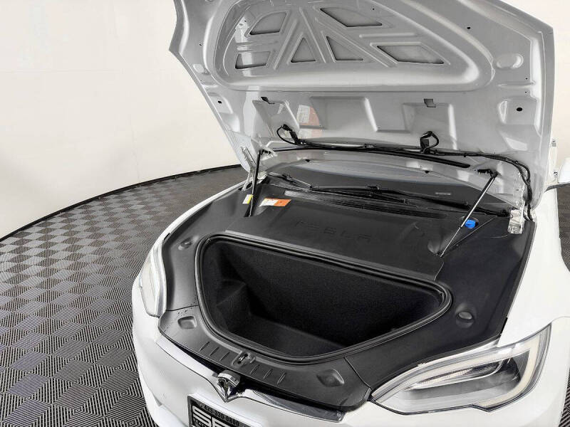 2016 Tesla Model S