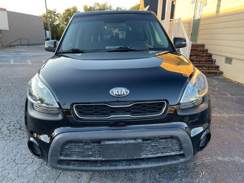 2013 Kia Soul +