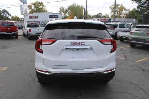 2023 GMC Terrain SLT