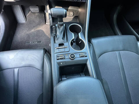 2022 Kia K5