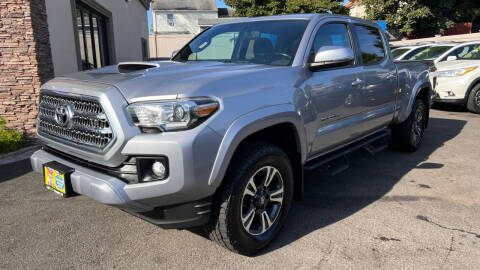 2017 Toyota Tacoma for sale at CarMart One LLC in Freeport NY