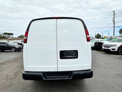 2018 Chevrolet Express 2500