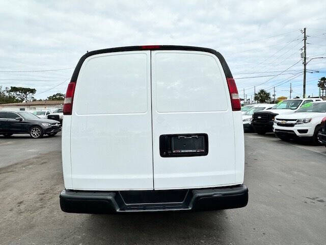 2018 Chevrolet Express 2500