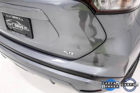 2022 Nissan Kicks SR