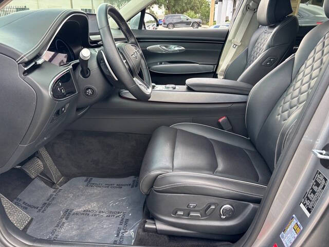 2023 Genesis Electrified GV70