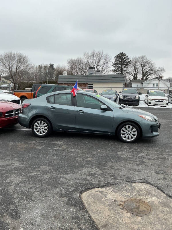 2013 Mazda MAZDA3 i SV