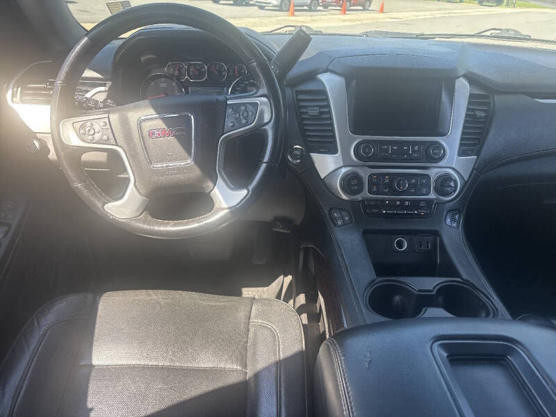 2020 GMC Yukon XL SLT