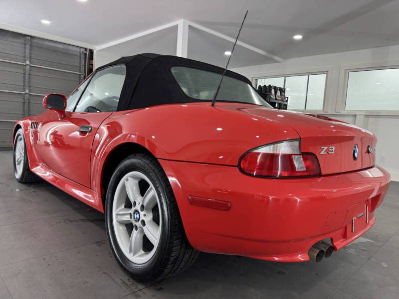 2002 BMW Z3 2.5i