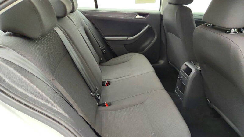 2016 Volkswagen Jetta