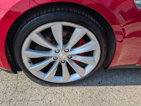 2013 Tesla Model S Performance