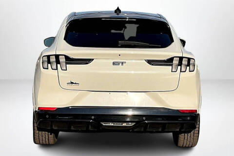 2022 Ford Mustang Mach-E GT