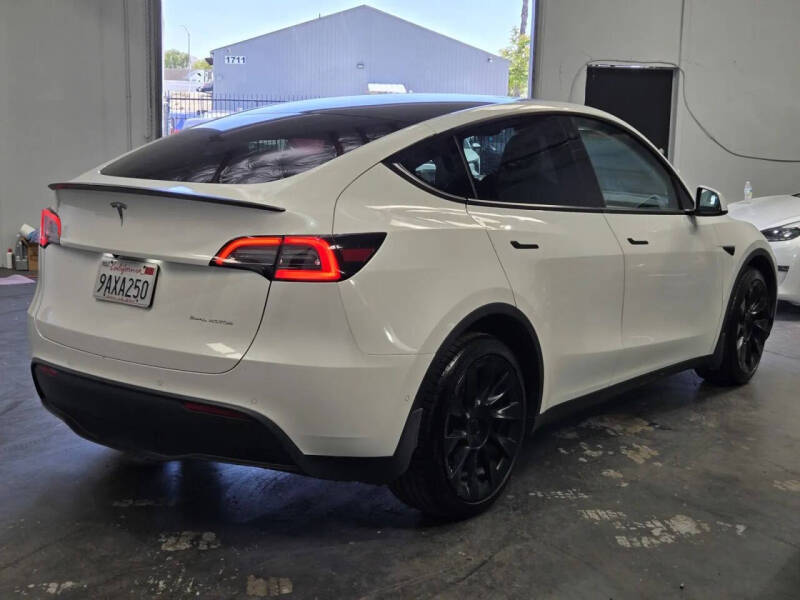 2022 Tesla Model Y Long Range