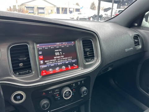 2014 Dodge Charger SXT