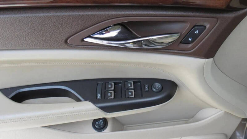 2014 Cadillac SRX Performance Collection