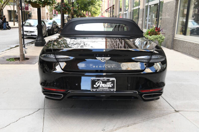 2025 Bentley Continental