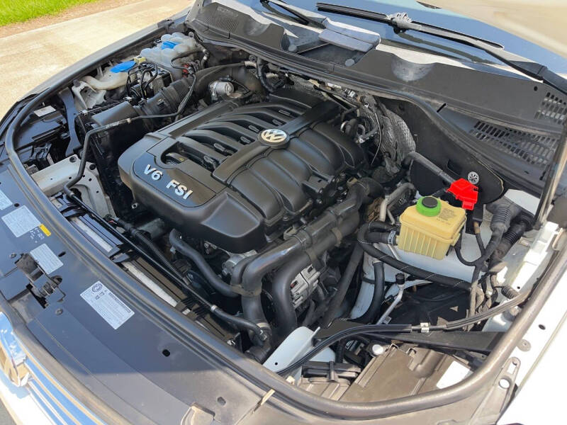 2017 Volkswagen Touareg V6 Wolfsburg