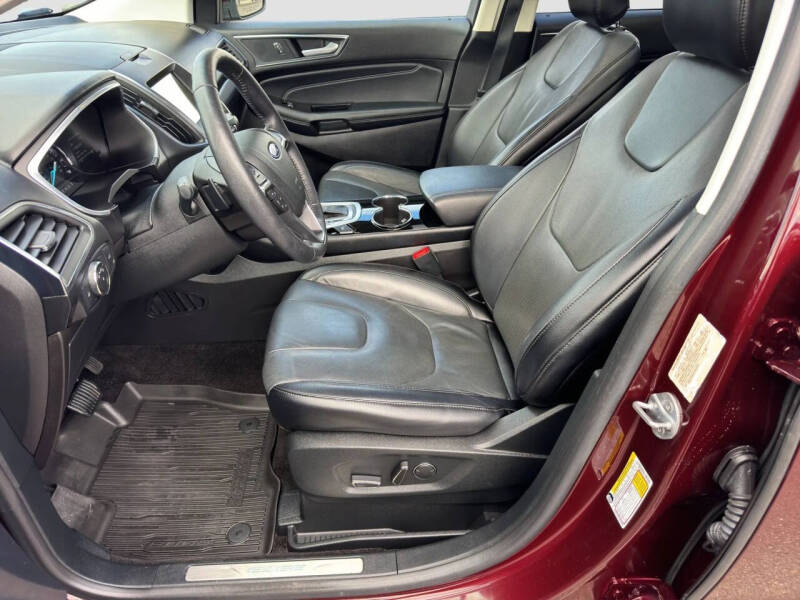 2018 Ford Edge Titanium
