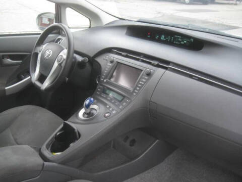 2010 Toyota Prius II