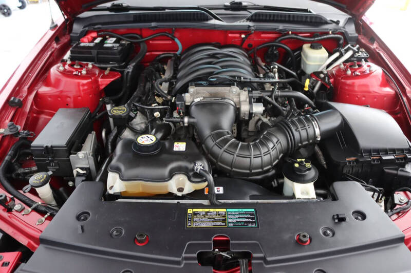 2005 Ford Mustang GT Premium