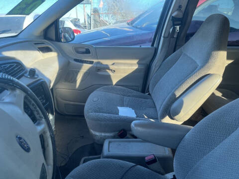 2003 Ford Windstar LX Standard