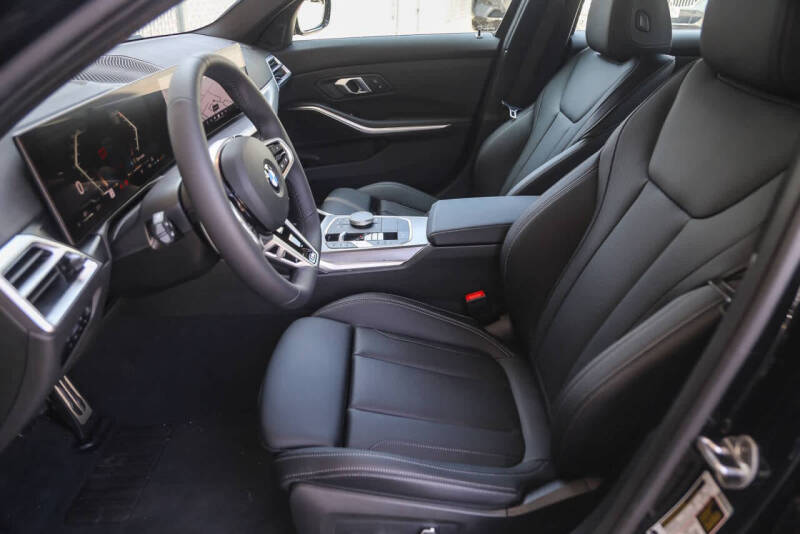 2025 BMW 3 Series 330i xDrive