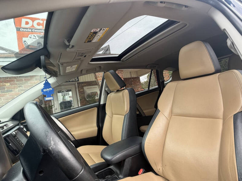 2017 Toyota RAV4 Limited