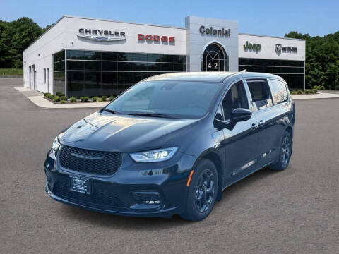 2023 Chrysler Pacifica Plug-In Hybrid Limited