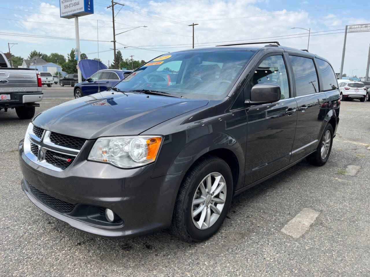 2019 Dodge Grand Caravan for sale at NCW AUTO GROUP in Kennewick, WA