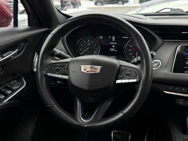2022 Cadillac XT4 Sport