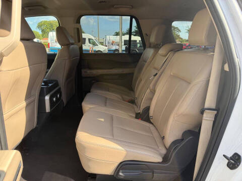 2023 Ford Expedition MAX XLT