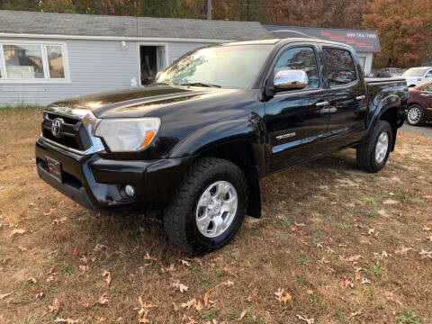 2014 Toyota Tacoma for sale at Manny's Auto Sales in Winslow NJ